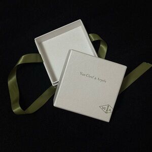 Van Cleef & Arpels White Gift Box with Olive Ribbon